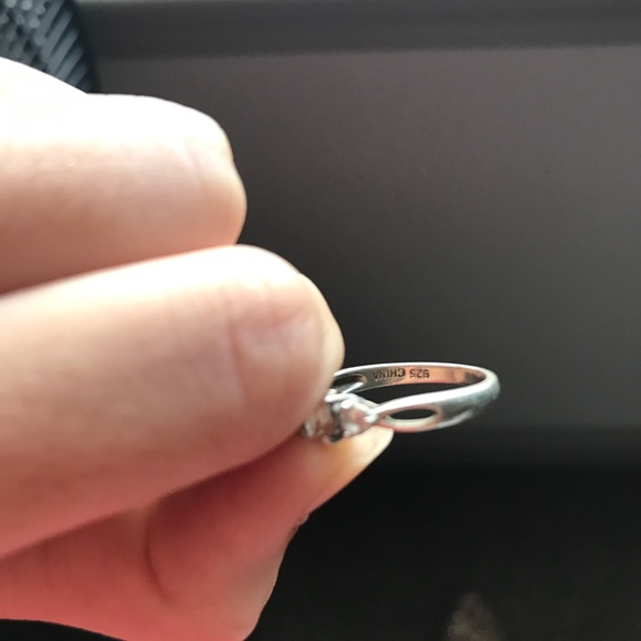 Ring - Picture 2 of 3